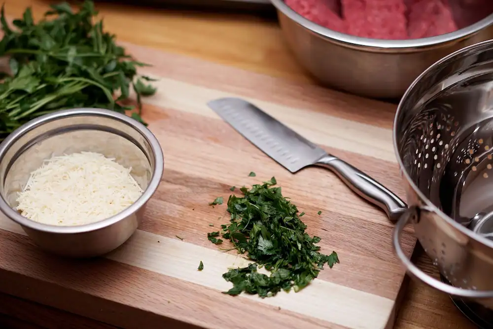 All the ingredients on the board ready for you to whip this up!